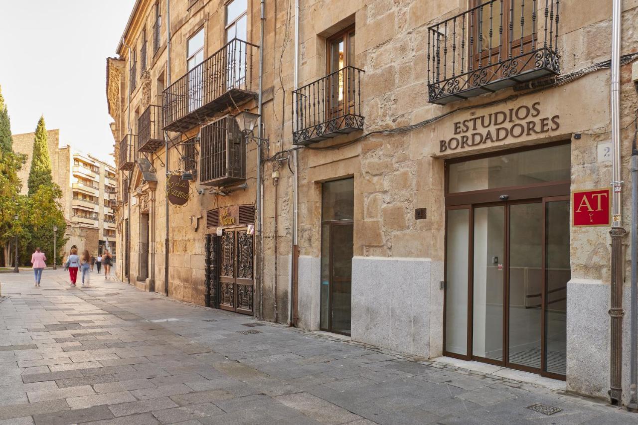 Estudios Bordadores By Valdesierra Salamanca Eksteriør billede